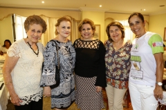 Silvia Martins, Leticia Pequeno, Ila Bezerra, Vera Silveira e Beth Carvalho