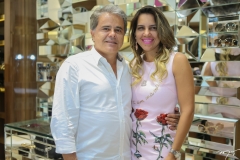 Ivan Bezerra e Ana Carolina Fontenele