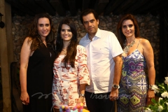 Roberta, Beatriz, Etevaldo e Patricia Nogueira