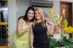 Elisa Oliveira e Letícia Studart