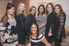 Aniversário surpresa de Martinha Assunção