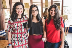Ana Lúcia Zanbon, Larissa Rioja e Adriana Botelho