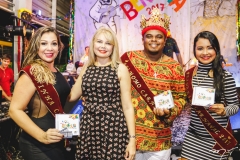 Marcirlene Pinheiro com a Realeza do Carnaval de Fortaleza