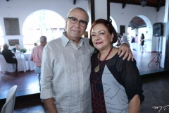 Eymard e Bárbara Freire