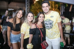 Mariana Araripe, Roberta Fernandes, Juliana Lima e Victor Oliveira