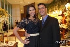 Carine Justino e Davi Leitão