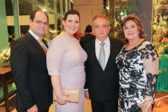 Leonardo e Lívia Pádua, com Pedro Pádua Filho e Rita Pádua