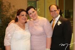 Vera Félix, com Lívia e Leonardo Pádua
