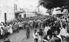 ANTES: desfile dos Pracinhas para 2ª Guerra Mundial. (Foto: Arquivo Nirez)