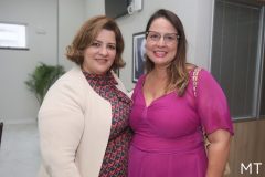 Claudia Gadelha e Luciana Colares.