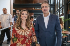 Emilia Buarque e Camilo Santana