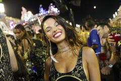 Isis Valverde