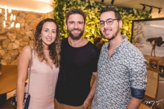 Sasha Reeves, Raul Lira e Thomas Reeves