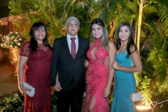 Célia, José, Isa e Amanda Rodrigues