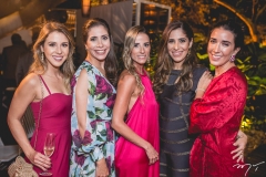 Érica Montes, Aline Borges, Patricia Lima, Flávia Vicenza e Mariana Lima