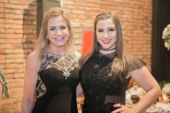 Ana Luiza e Caroline Barreira