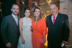 Felipe Barreira, Beatriz Tajra, Márcia e Fernando Travessoni