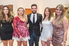 Renata Abreu, Melissa Ribeiro, Lucas Fernandes, Alana France e Suelen Coelho