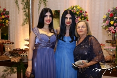 Renata e Eliane Arraiz, com Virgínia Porto