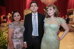 Regina e Jorge Vasconcelos e Clara Mapurunga