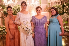 Ana Luiza Oliveira, Raquel Costa, Regina Helena Costa Lima e Camila Rodrigues