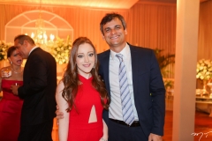 Mariah Fujita e Sabino Neto