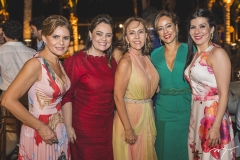 Liliana Linhares, Erika Girão, Gláucia Sitó, Patrícia Macedo e Lia Linhares