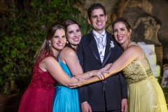 Sara e Juliana Arcanjo, João Lino e Carolina Arcanjo