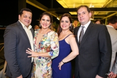 Augusto e Luciana Borges, com Isabele e Luiz Cláudio Morais Correia