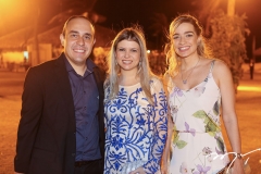 Nereu e Mariana Barreira, com Renata Lima Verde