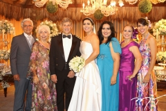 Paulo e Alódia Guimarães, Gil Cordeiro, Lacira, Indira, Samira e Aloira Guimarães