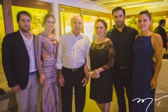 Rodrigo Frota, Bruna Waleska, Sílvio, Paula e Vitor Frota, com Dani Eloy