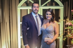 Thiago e Priscila Leal