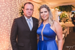 Jânio Falcão e Aline Albuquerque