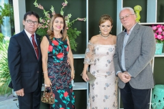 Arnobio e Adriana Tomaz, Fabíola e Raimundo Sampaio