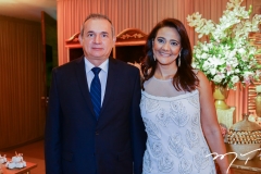 Washington Araújo e Diana Bezerra