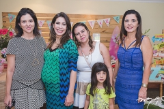 Marília Braga, Aline Bezerra, Raquel Braga, Lílian Macedo e Sílvia Rego