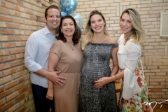 Rodrigo, Guirlanda, Nathalia e  Daniela Ponte