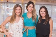 Natália Burlamaqui, Larissa Muller e Anna Beatriz