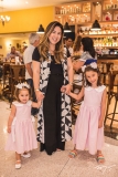 Maria Vitória, Carol e Alice Yamazaki