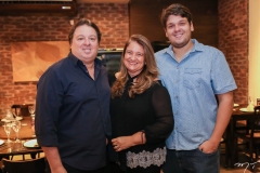 Rodrigo, Safira e Victor Moreira