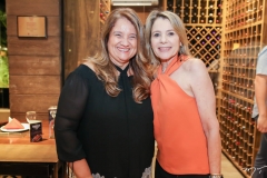 Safira Moreira e Isabel Machado