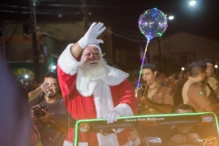 Chegada do Papai Noel  no Shopping Benfica (146)
