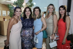 Márcia Travessoni, Lia Freire, Elida Escóssia, Tais Pinto e Lorena Pouchan