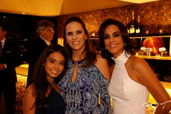 Claudinha Vale, Renata Santos e Karine Studart