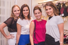 Nathália Petrone, Deborah Bandeira, Raquel Petrone e Giovanna Gripp