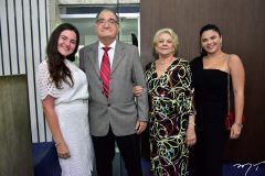 Manuela Cialdini, Iramar e Erideia Pinto e Carolina Cialdini