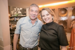 Cláudio Silveira e Kelly Whitehurst
