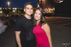 Lucas Eneias e Paula Almeida