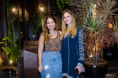 Ana Lúcia Vilela e Bruna Hemogines